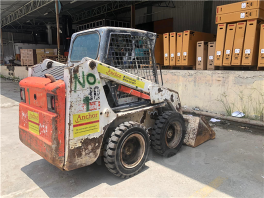 Bobcat Skid Steer Loader S130